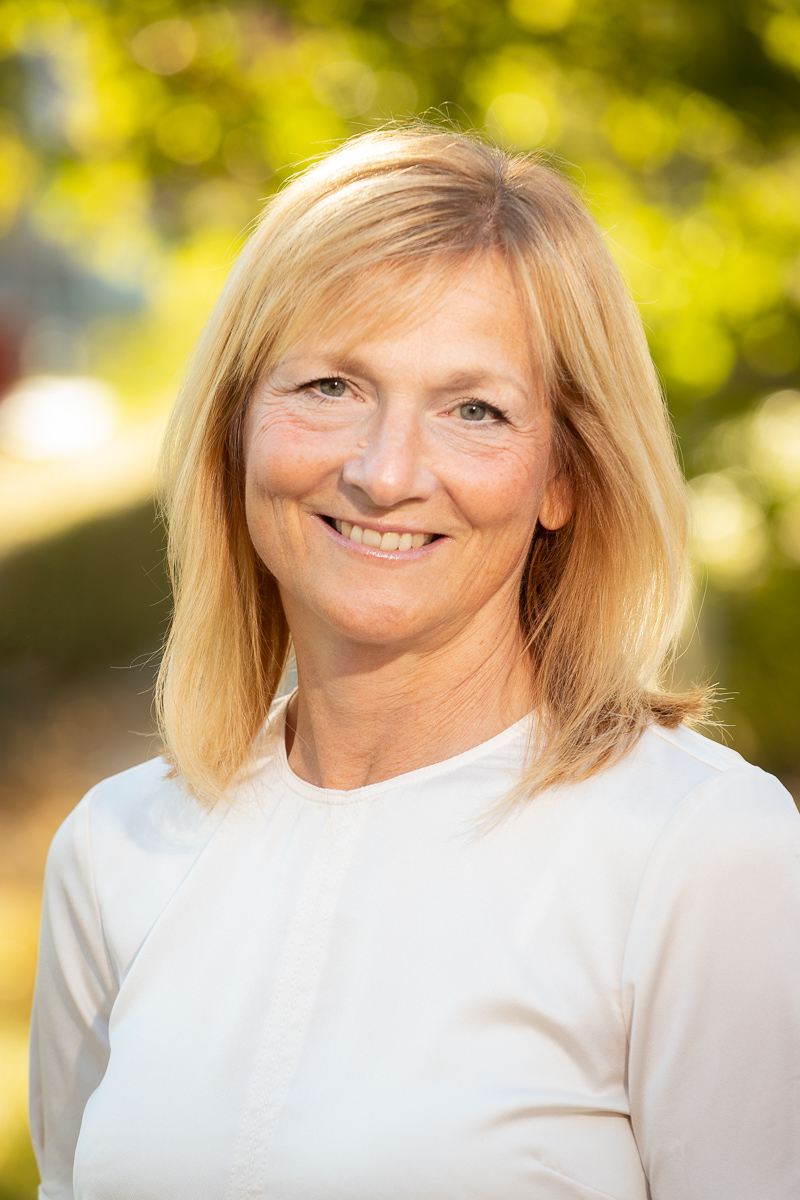 helenassupport-2020-anne